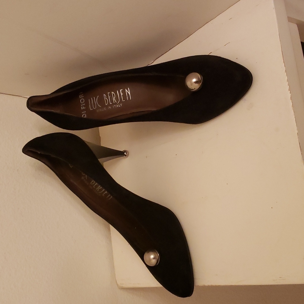 ♤ Luc Berjen Vintage Black Heels